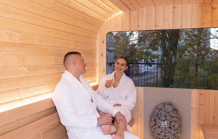Sauna Luna 2.3 x 2.4 M - Image 5